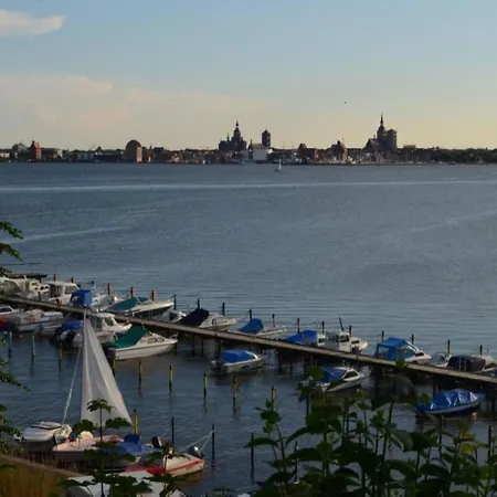 La In By Interhome Dom wakacyjny Altefähr