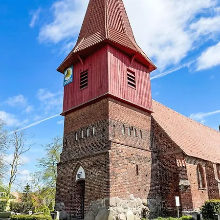 Dom wakacyjny La In By Interhome Altefähr